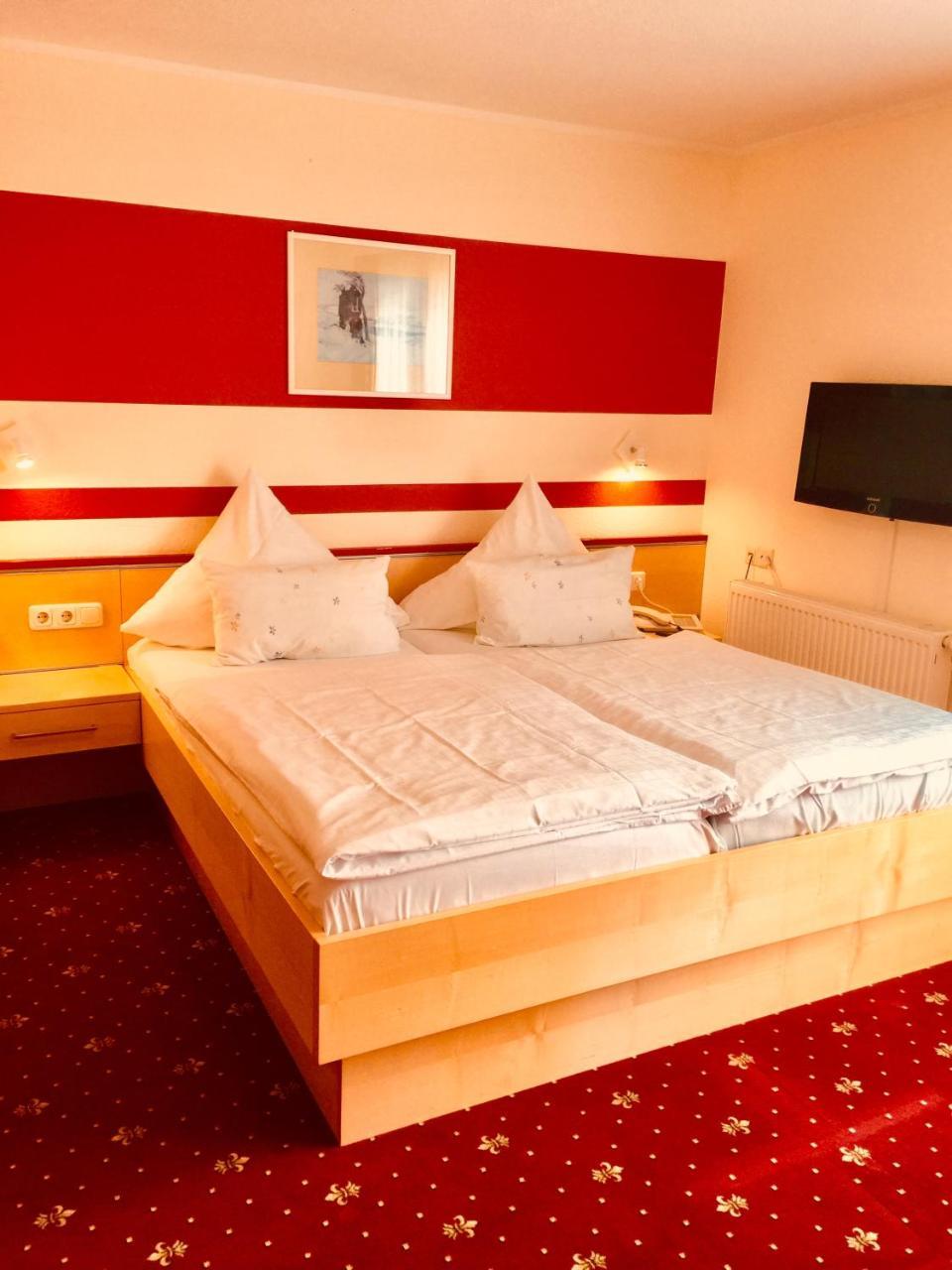 Landhotel Am Wenzelbach Prüm Eksteriør bilde